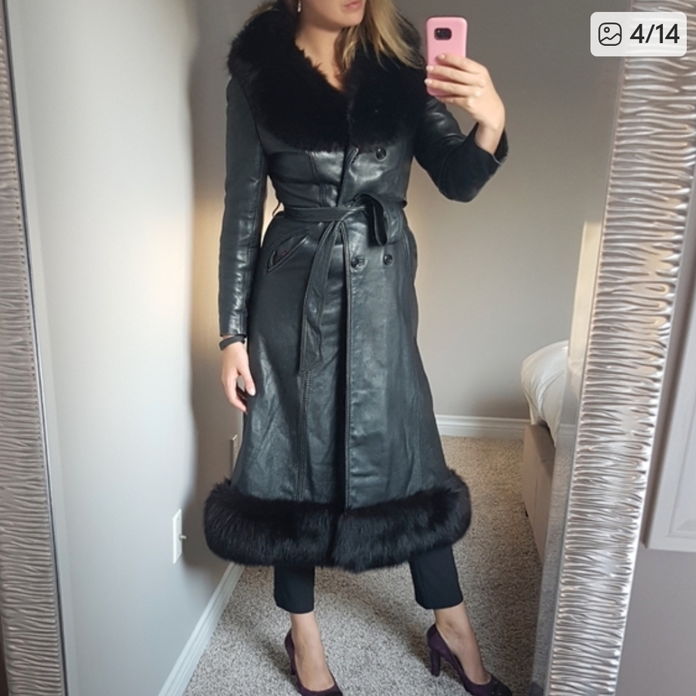 🎁🖤Mob Wife Vintage Black Fur & Leather Long Coat Stunning Condition!!